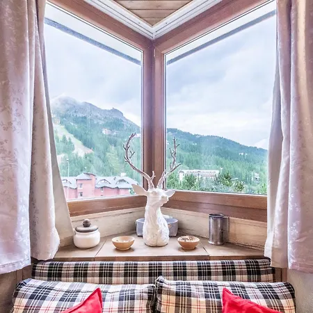 Holiday home Hellochalet Cervino Ski-in Ski-out *