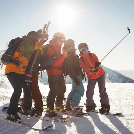 Feriehus Hellochalet - Cervino Ski-in Ski-out